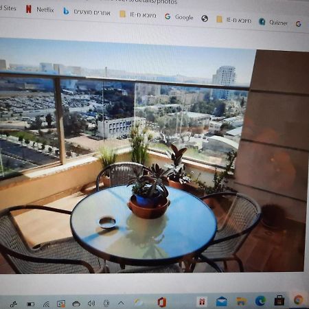 The Shining Star -A Beautiful 3 Bedroom Apartment Beersheba Extérieur photo